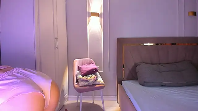 heemia online show from 03/29/26, 02:22