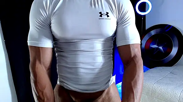 Antonywebb94 online show from 11/03/25, 05:47