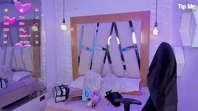 ary cooper  online show from 10/04/25, 01:31