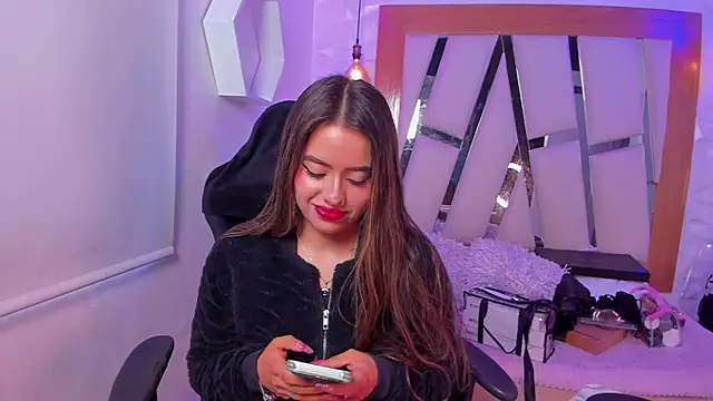 ary cooper  online show from 10/07/25, 12:13