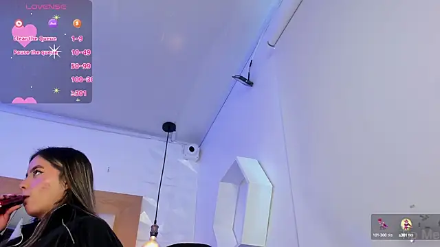 ary cooper  online show from 10/11/25, 02:04