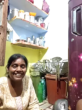 priyadarshiPRIYASEXCPL223 online show from 04/30/26, 01:17
