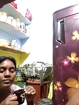 priyadarshiPRIYASEXCPL223 online show from 05/08/26, 01:27
