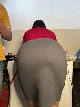 Miss  Malaika online show from 01/05/25, 05:41