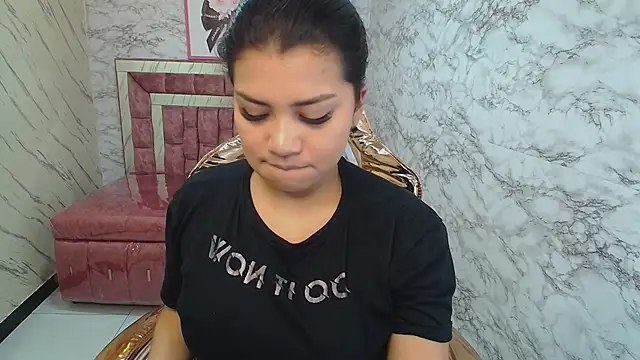 Snapshot of _mila_sweet_v chatting on 02/12/25, 01:16 mila sweet v online show from 02/12/25, 01:16