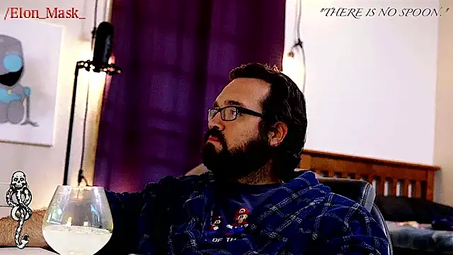 Snapshot of Seraph_De_La_Luna chatting on 12/22/24, 06:49 Seraph De La Luna online show from 12/22/24, 06:49