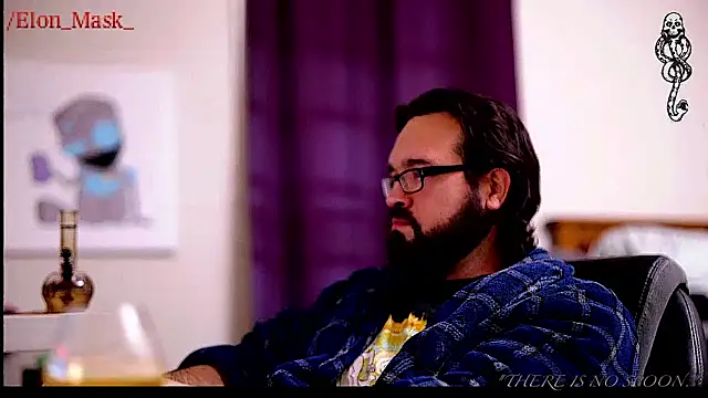 Snapshot of Seraph_De_La_Luna chatting on 01/15/25, 06:22 Seraph De La Luna online show from 01/15/25, 06:22