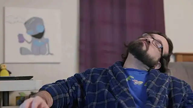 Snapshot of Seraph_De_La_Luna chatting on 02/01/25, 02:45 Seraph De La Luna online show from 02/01/25, 02:45