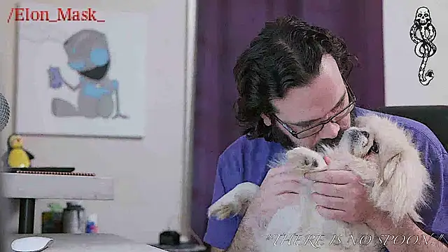 Snapshot of Seraph_De_La_Luna chatting on 02/15/25, 12:33 Seraph De La Luna online show from 02/15/25, 12:33