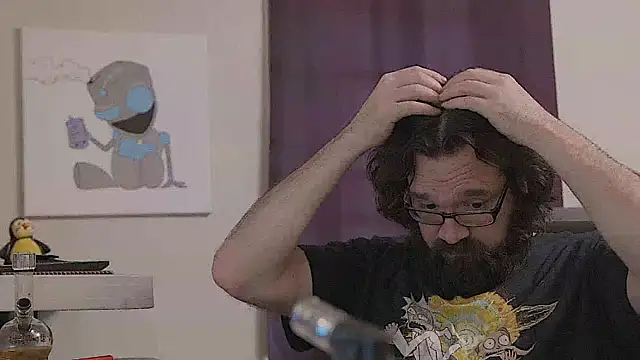 Snapshot of Seraph_De_La_Luna chatting on 03/13/25, 12:02 Seraph De La Luna online show from 03/13/25, 12:02