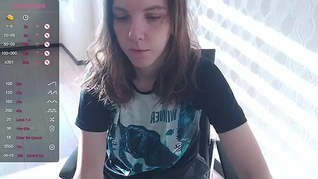 LisaHeart online show from 10/01/25, 12:44