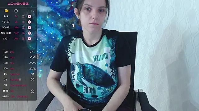 Snapshot of LisaHeart chatting on 01/17/26, 12:04 LisaHeart online show from 01/17/26, 12:04