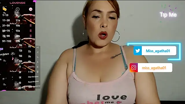 Miss Agatha online show from 02/11/25, 02:25