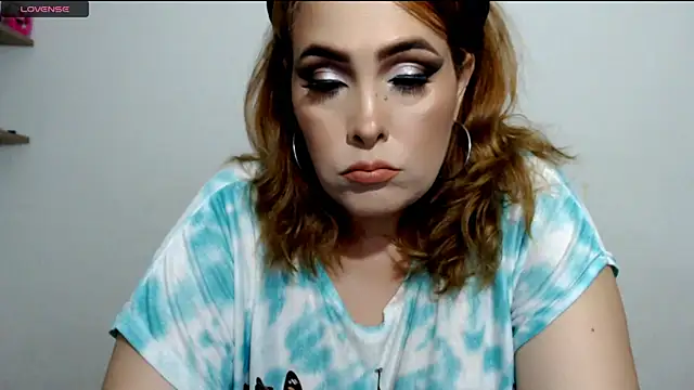 Miss Agatha online show from 03/04/25, 01:55