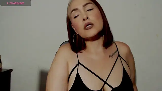 Miss Agatha online show from 01/07/26, 12:35