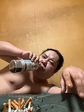 punk0805 online show from 10/05/25, 11:19