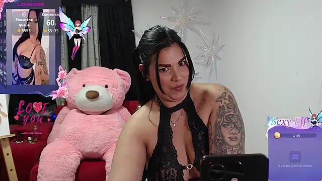 Snapshot of CarolinaRincon chatting on 03/10/26, 12:48 CarolinaRincon online show from 03/10/26, 12:48