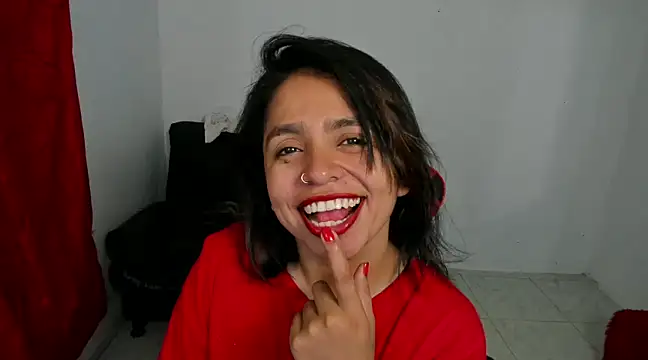 Snapshot of cory_rose chatting on 02/25/25, 04:03 cory rose online show from 02/25/25, 04:03