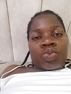 pearl7979 online show from 12/08/24, 08:36