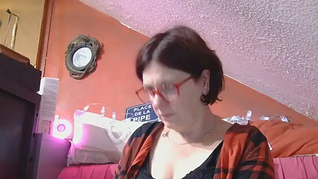 lanax online show from 09/22/25, 12:51