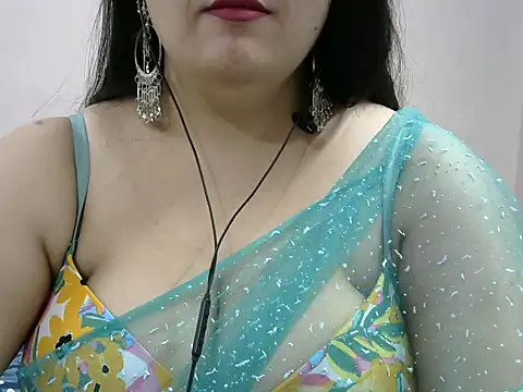 Shruti 139 online show from 10/15/25, 07:14