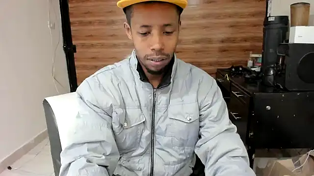 AlejoKhalifa  online show from 01/26/25, 12:11