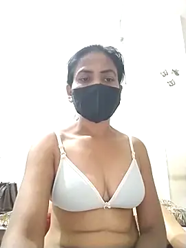 sunita6009 online show from 05/03/26, 06:58