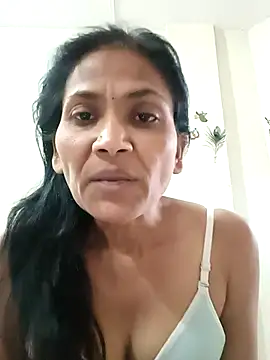 sunita6009 online show from 06/24/26, 12:59