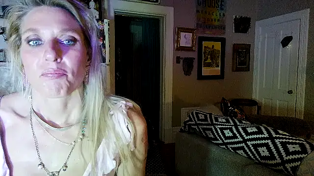 Glamazonx online show from 03/03/26, 01:23