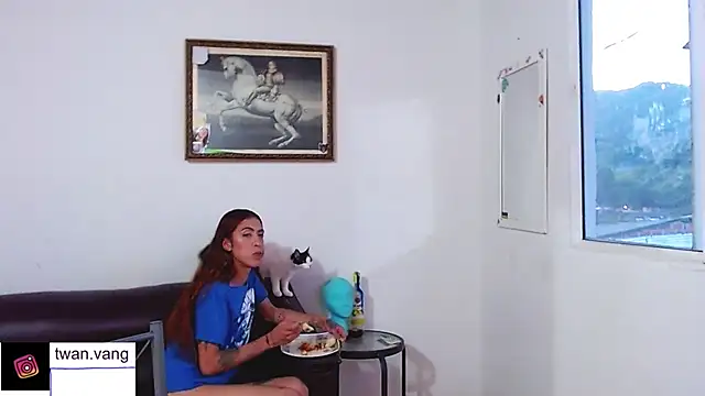 Snapshot of Trix_fiore_oficial chatting on 09/08/25, 11:15 Trix fiore oficial online show from 09/08/25, 11:15