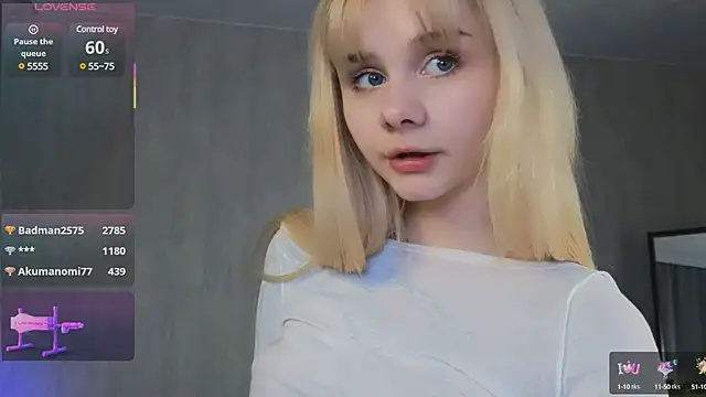 Snapshot of Britney_Lynch chatting on 03/20/25, 01:57 Britney Lynch online show from 03/20/25, 01:57