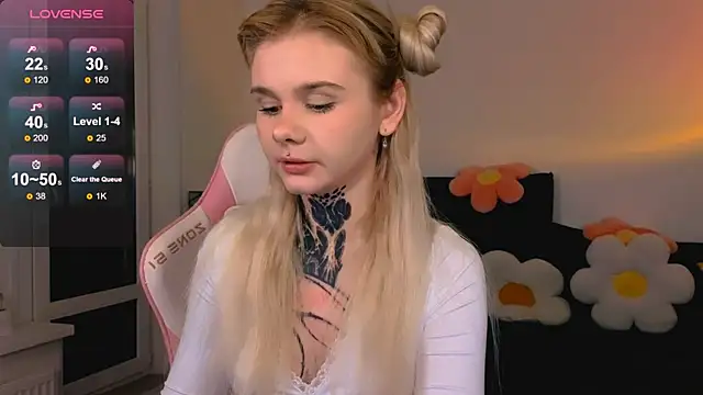 Britney Lynch online show from 03/30/26, 07:04