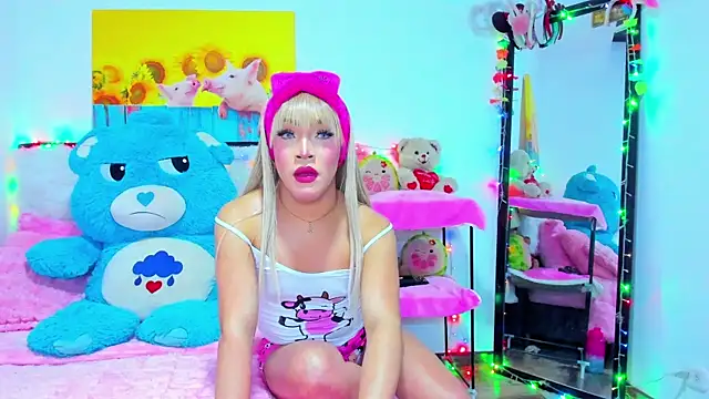 Candy Candy   online show from 12/17/25, 10:49