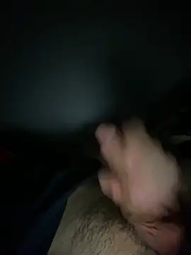 Snapshot of hypefock chatting on 12/22/24, 11:41 hypefock online show from 12/22/24, 11:41