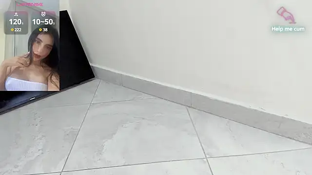 Snapshot of Swoni_leia chatting on 01/27/25, 04:41 Swoni leia online show from 01/27/25, 04:41