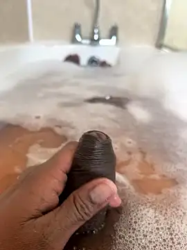 Snapshot of Nash694u chatting on 04/08/26, 12:38 Nash694u online show from 04/08/26, 12:38