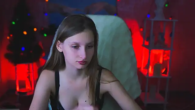 EllaHorton online show from 12/05/24, 12:33