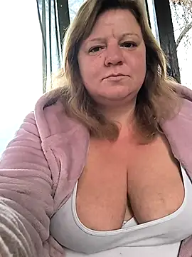 jusichka online show from 11/02/25, 05:21