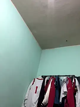 yObal-hot online show from 09/22/25, 05:42