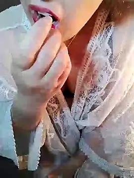 Snapshot of sokarasoko196 chatting on 03/17/25, 08:40 sokarasoko196 online show from 03/17/25, 08:40