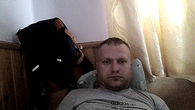 Snapshot of Viktornes1988 chatting on 07/06/26, 05:48 Viktornes1988 online show from 07/06/26, 05:48