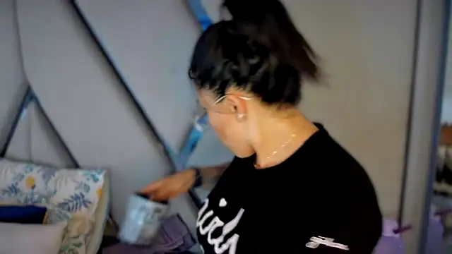 paula daniela1 online show from 02/17/25, 10:36