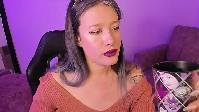 Snapshot of kat_apple chatting on 03/22/26, 09:18 kat apple online show from 03/22/26, 09:18