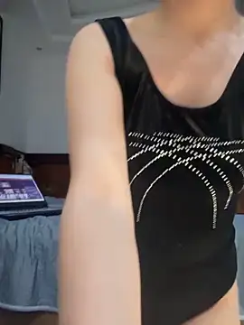 Snapshot of Na-Sweety chatting on 10/13/25, 04:07 Na-Sweety online show from 10/13/25, 04:07