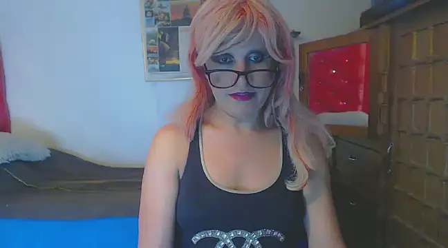 LorenJade online show from 02/11/25, 06:08