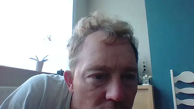 bertolini online show from 10/30/25, 08:16