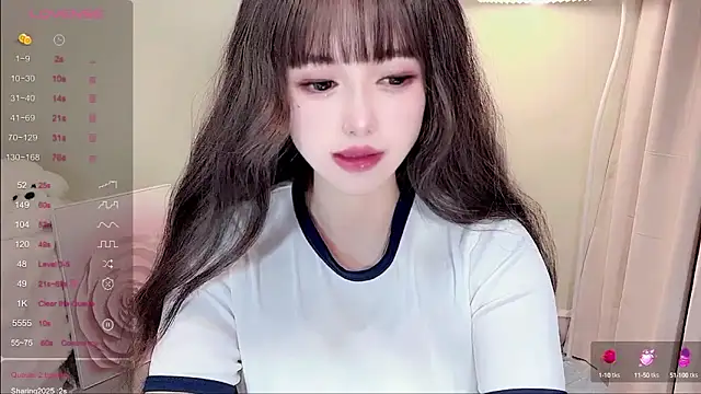 Snapshot of Dolv_1o chatting on 01/08/25, 11:43 Dolv 1o online show from 01/08/25, 11:43