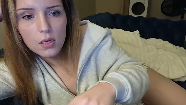 sexylilly69 online show from 04/06/26, 04:21