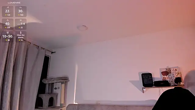 Snapshot of Zarah_Blare chatting on 03/06/25, 12:43 Zarah Blare online show from 03/06/25, 12:43