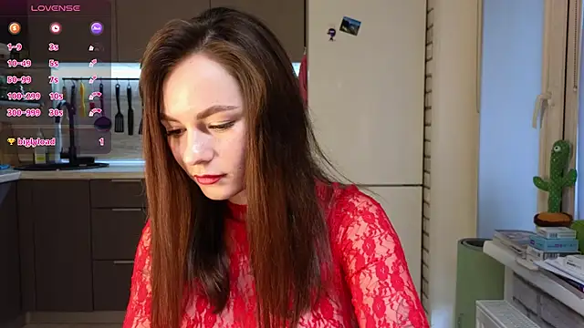 girl with snaketatto0 online show from 03/21/25, 04:17